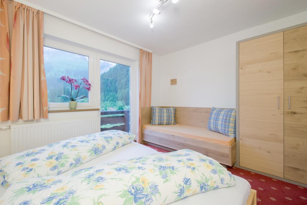 Ferienwohnung Pension Tirol Bichlbach Exterior foto